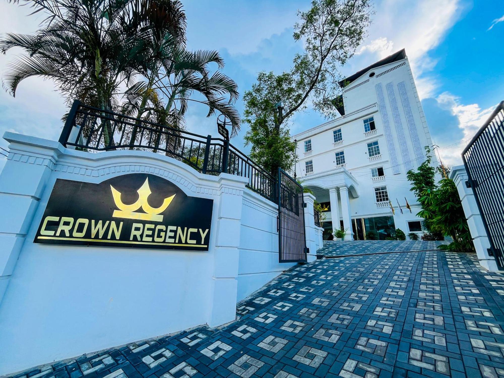 Hotel Crown Regency- Badulla Exterior foto